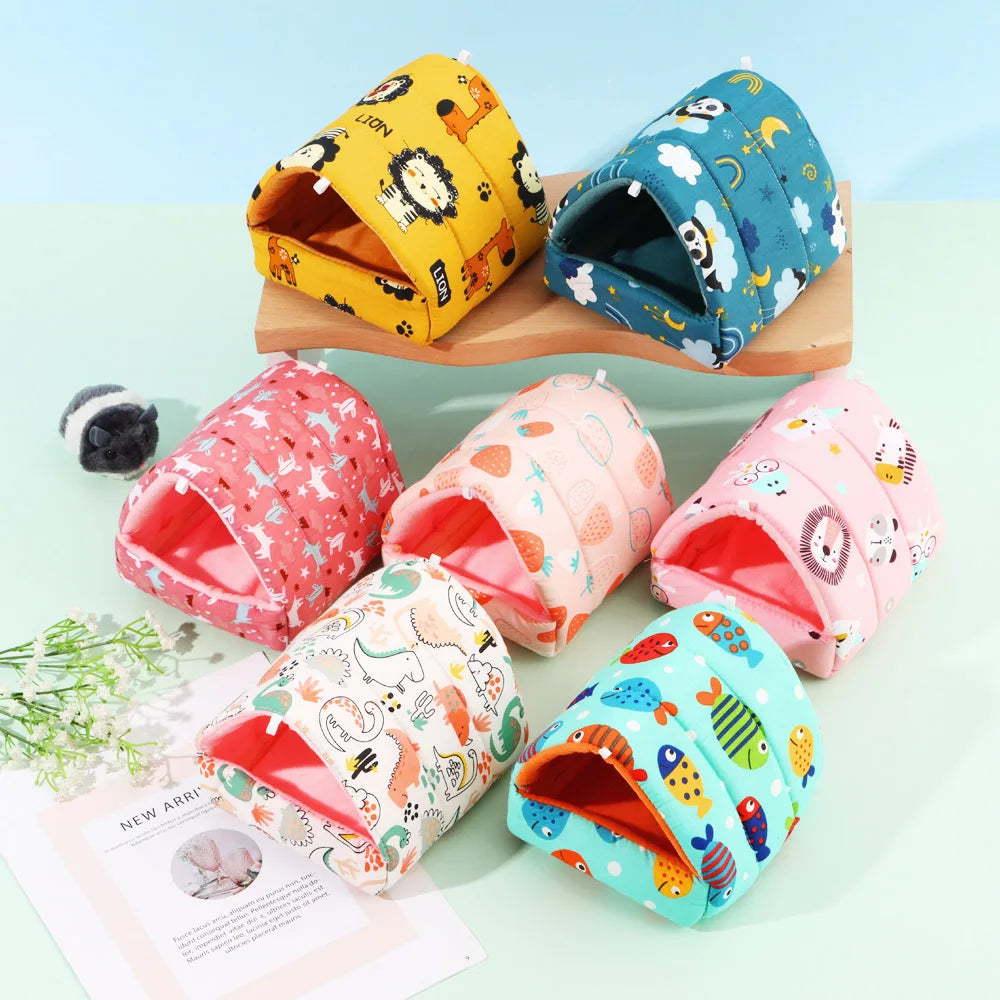 Cute Cartoon Guinea Pig Bed Nest, Warm Plush Small Animal House