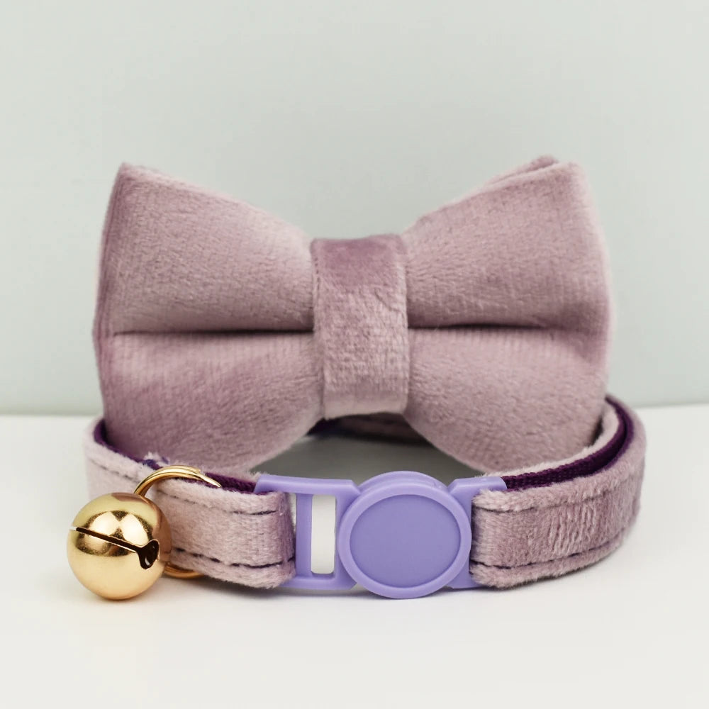 Adjustable Velvet Cat Collar with Bowknot, Safe Breakaway Style