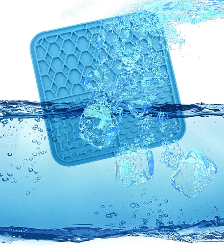 Suction Cup Dog Lick Mat for Bath Time Distraction and Grooming