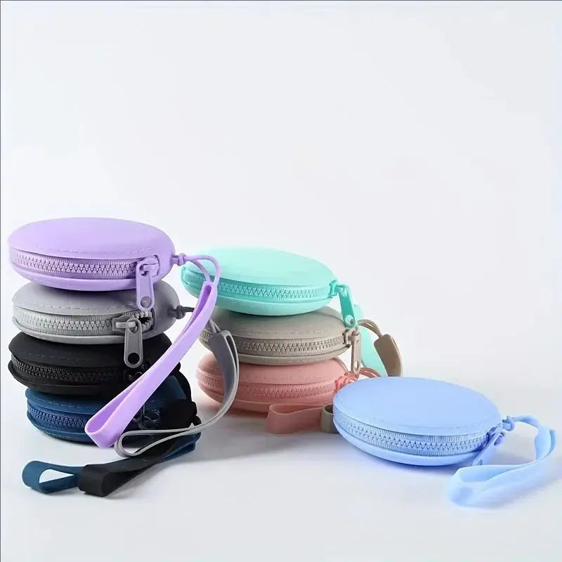 Silicone Dog Treat Pouch, Portable Clip-On Training Snack Holder