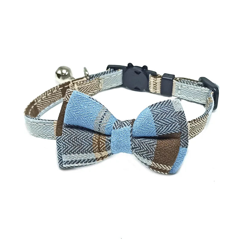 Christmas Plaid Bow Tie Breakaway Collar with Bell for Cats & Dogs