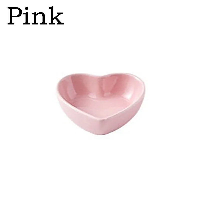 Heart-Shaped Ceramic Food Bowl for Hamsters and Small Animals