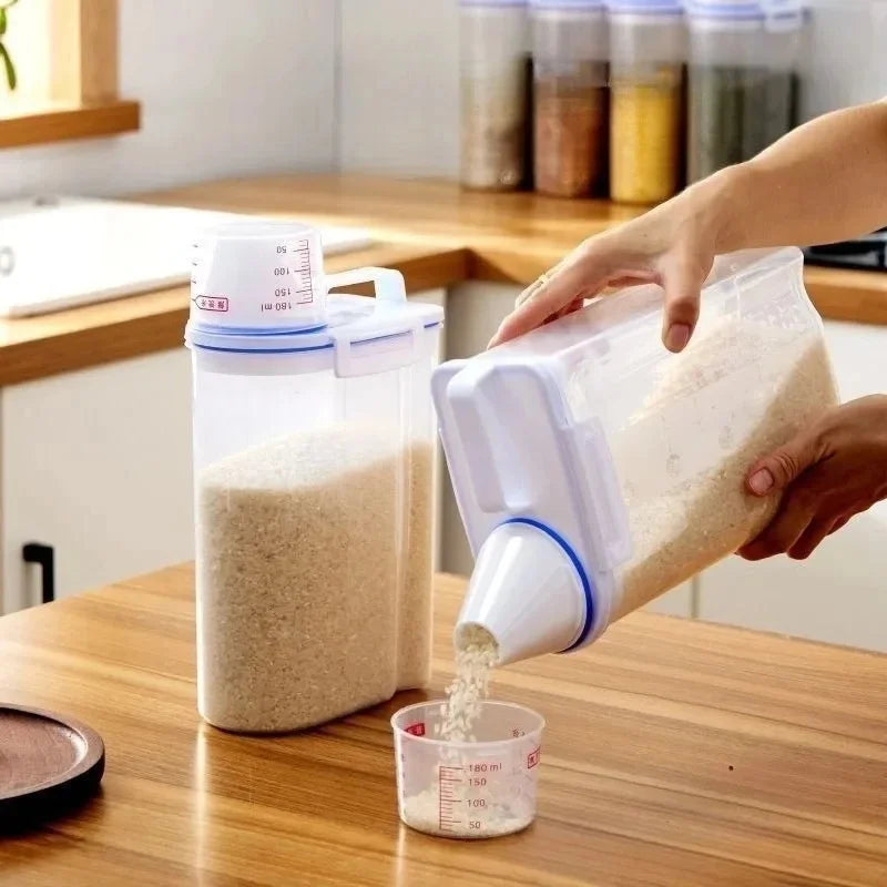 Airtight Pet Food Storage Container with Scoop – Dry Food Jar