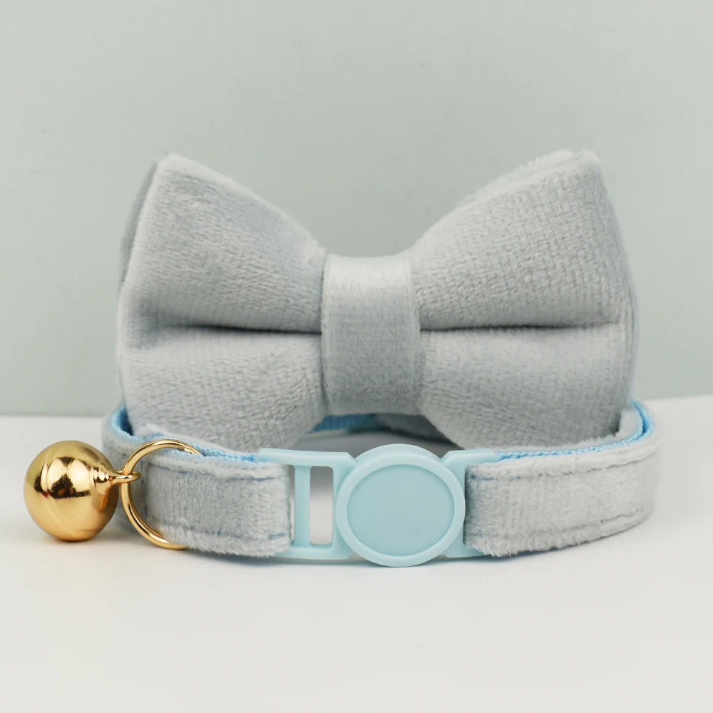 Adjustable Velvet Cat Collar with Bowknot, Safe Breakaway Style