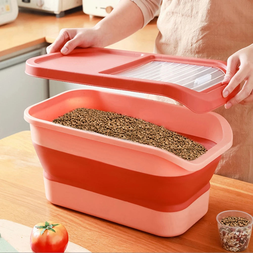 Collapsible Airtight Pet Food Storage Container with Lid, 13-33 lb