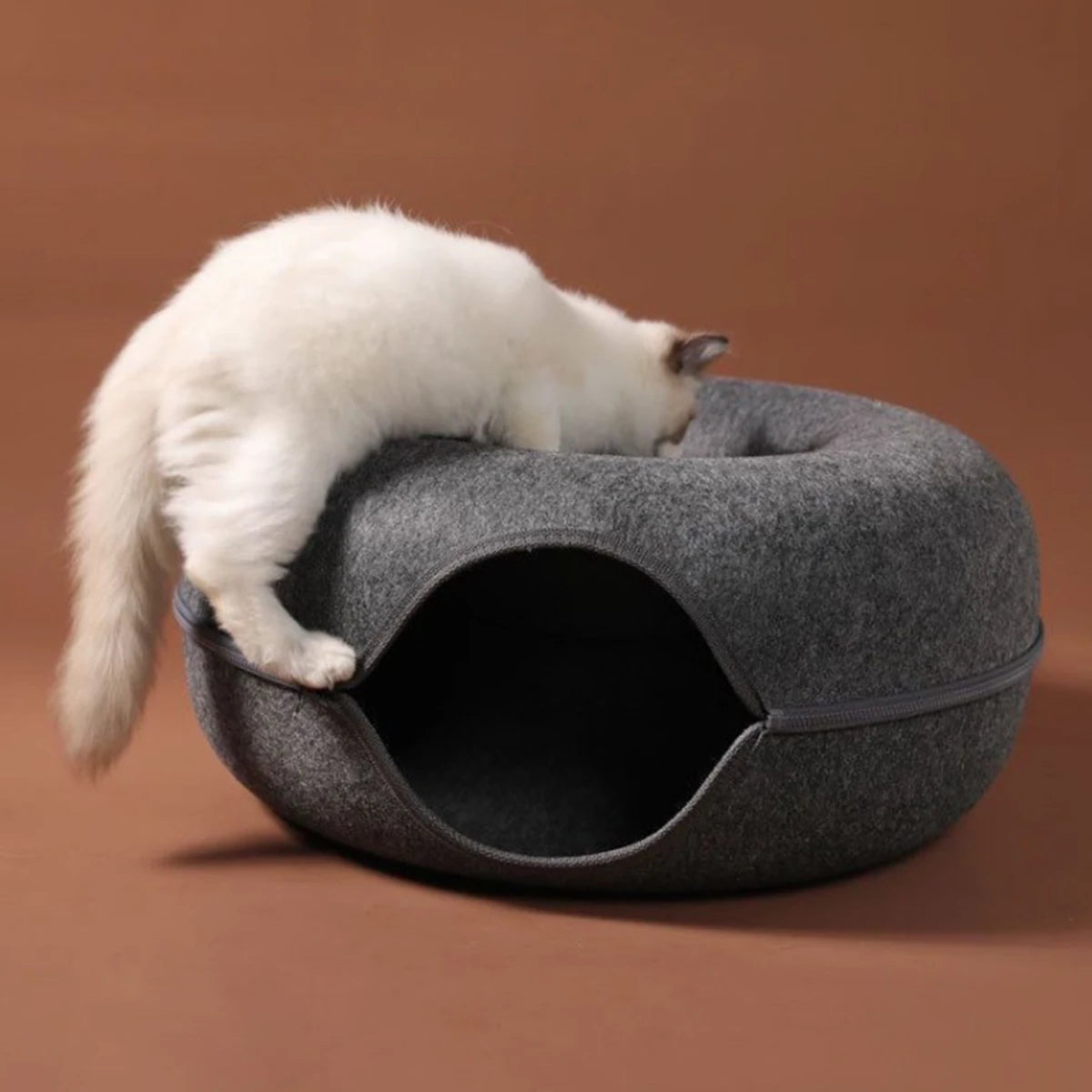 2-in-1 Felt Donut Cat Bed and Play Tunnel, Cozy Hideaway Cave