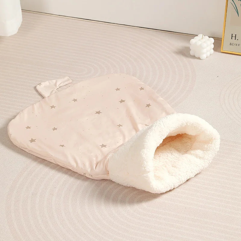 Cozy Plush Cat Sleeping Bag, Warm Pocket Quilt Bed for Kittens