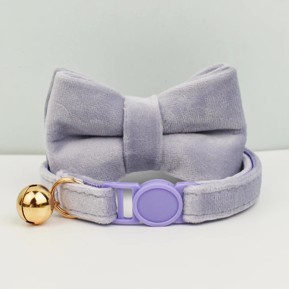 Adjustable Velvet Cat Collar with Bowknot, Safe Breakaway Style