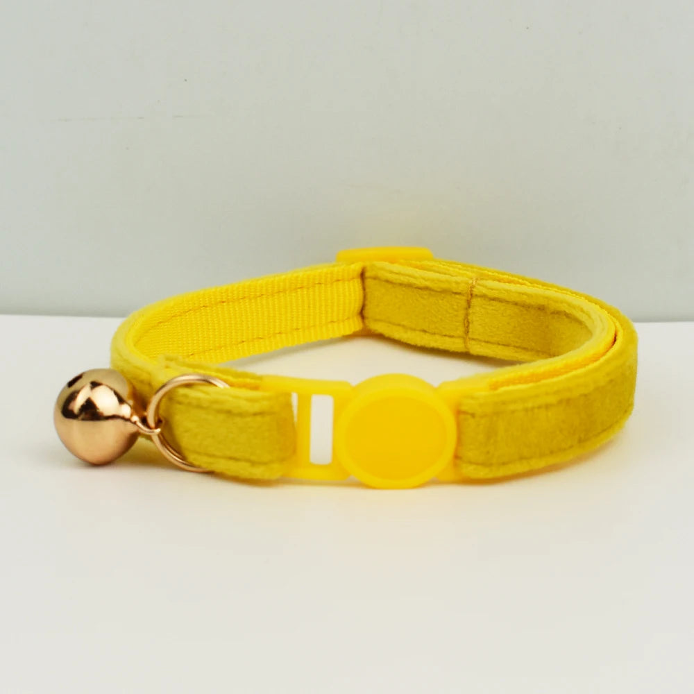Adjustable Velvet Cat Collar with Bowknot, Safe Breakaway Style