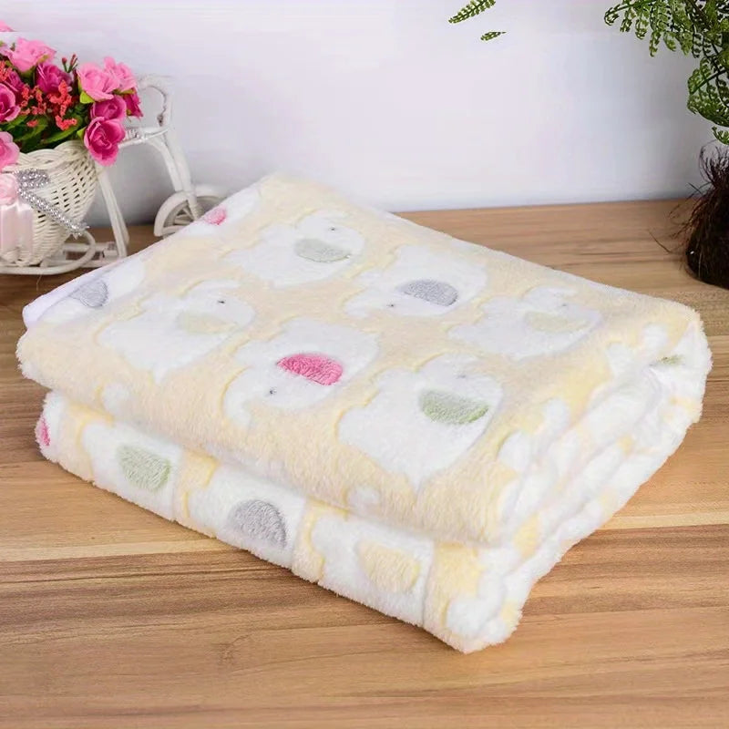 Christmas Elephant Flannel Pet Blanket for Dogs & Cats