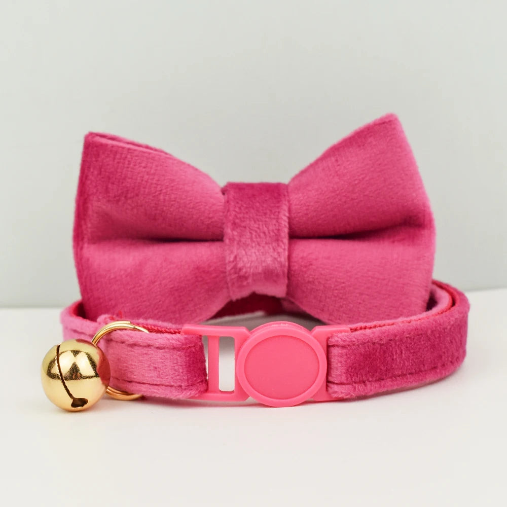 Adjustable Velvet Cat Collar with Bowknot, Safe Breakaway Style