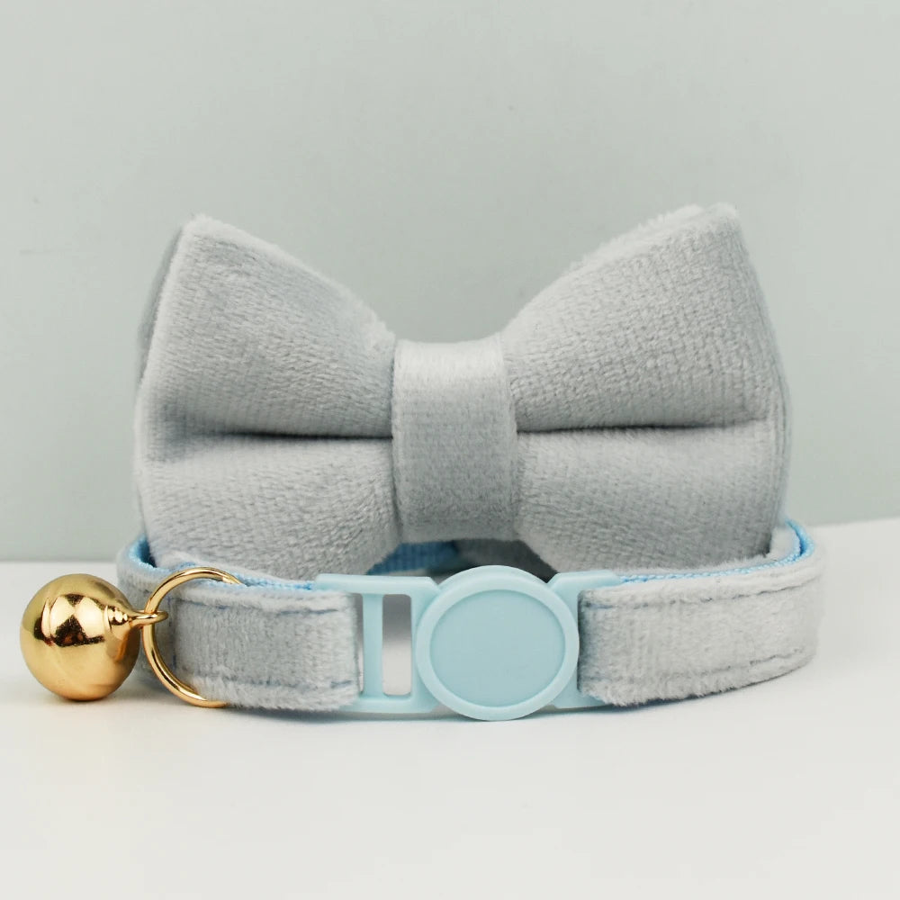 Adjustable Velvet Cat Collar with Bowknot, Safe Breakaway Style