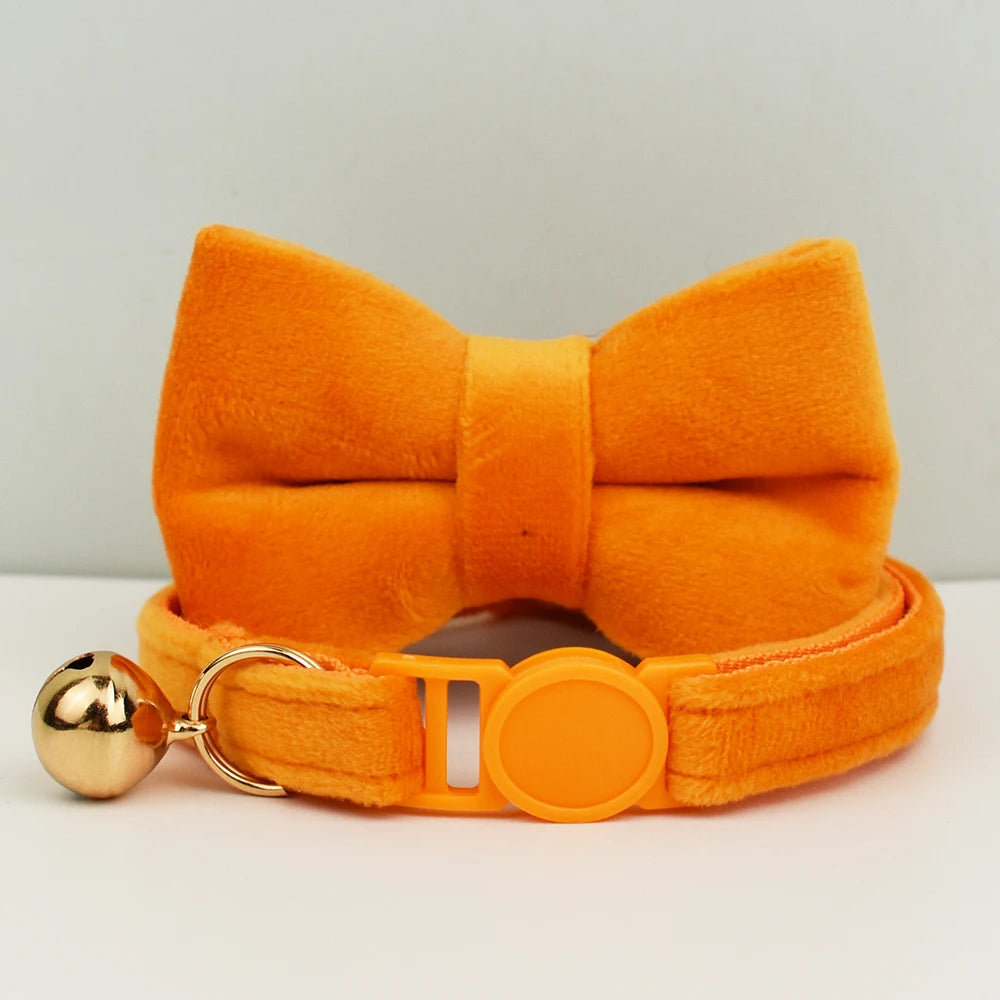Adjustable Velvet Cat Collar with Bowknot, Safe Breakaway Style
