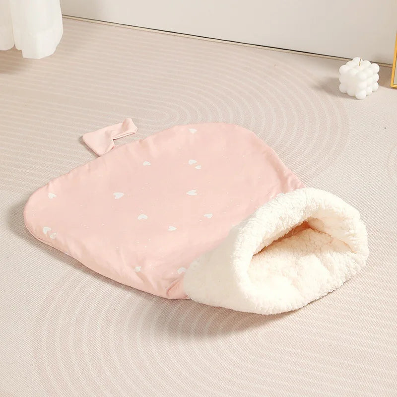 Cozy Plush Cat Sleeping Bag, Warm Pocket Quilt Bed for Kittens